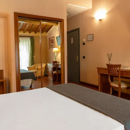 Panama Otel 3*