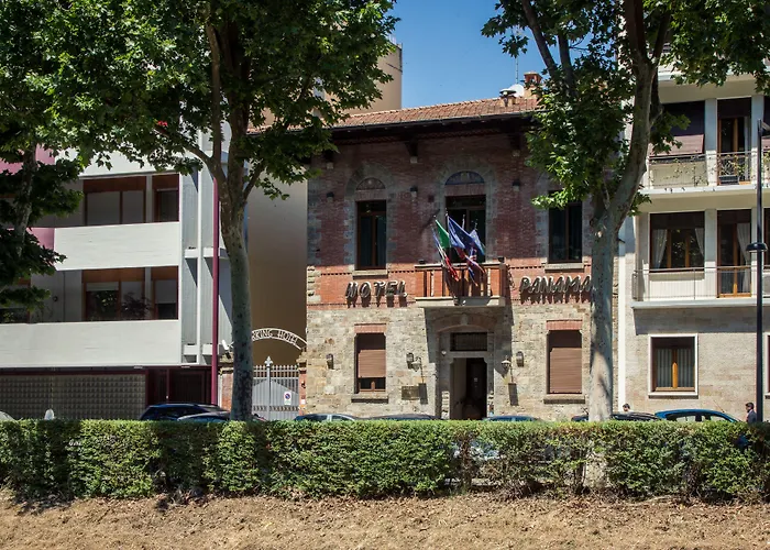 Grand Panama Hotel 3*