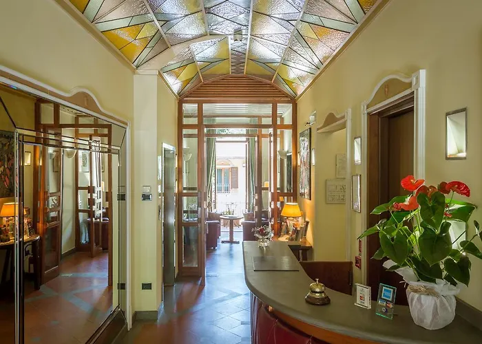 Grand Panama Florence